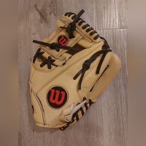 Wilson A500 11" Youth Baseball Glove